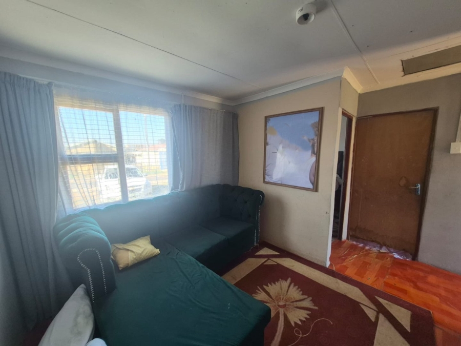 2 Bedroom Property for Sale in Bethelsdorp Eastern Cape
